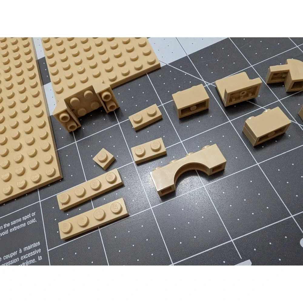 Lego Tan 2 plates misc small replacement parts lot of‎ 15